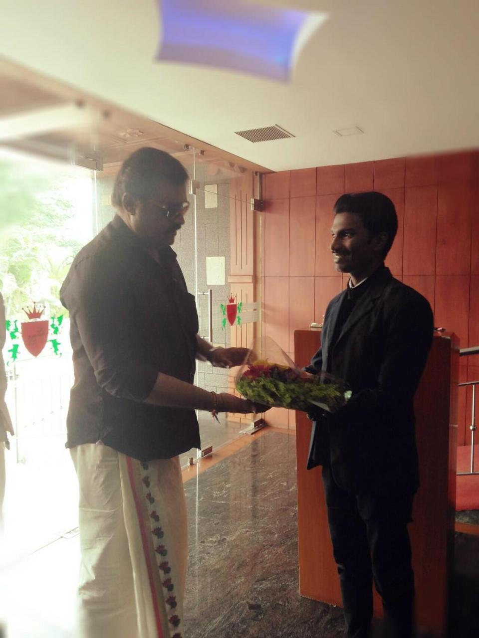 Hotel Empire Residency Tiruvalla Esterno foto